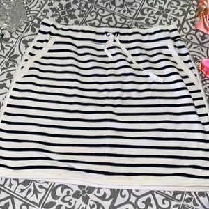 Talbots hundred percent cotton, large, petite, navy and white stripe skirt